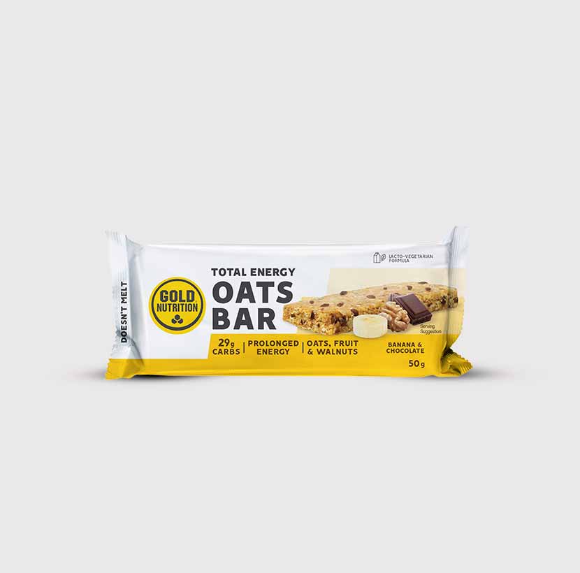 GoldNutrition Total Energy Oats Bar with banana and chocolate flavor, shown in a single serving package.