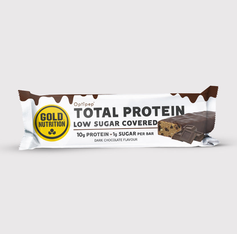 GoldNutrition Total Protein Low Sugar Covered Bar strawberry chocolate product package.
